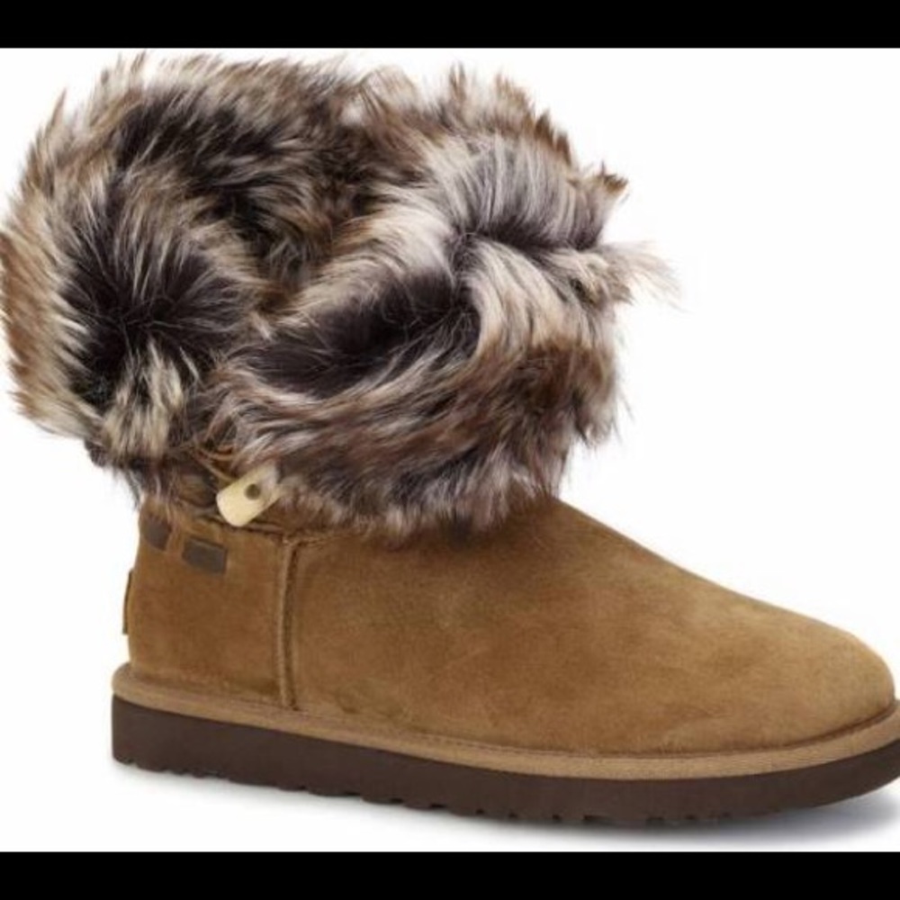 ISO!! ISO!! UGG Meadow Toscana w/ Tri-Colored Fur